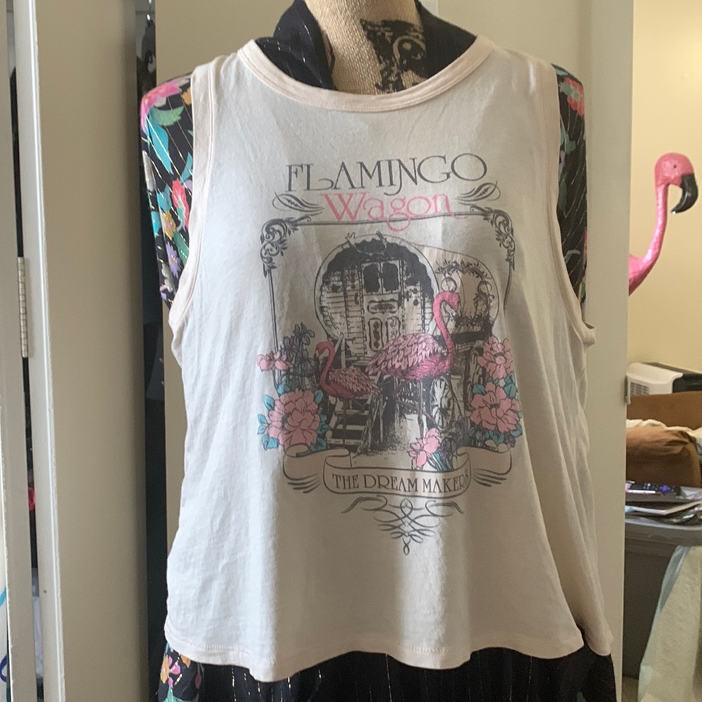 (Hope to swap/sell)  collectors! SOLD OUT Spell and the Gypsy flamingo wagon